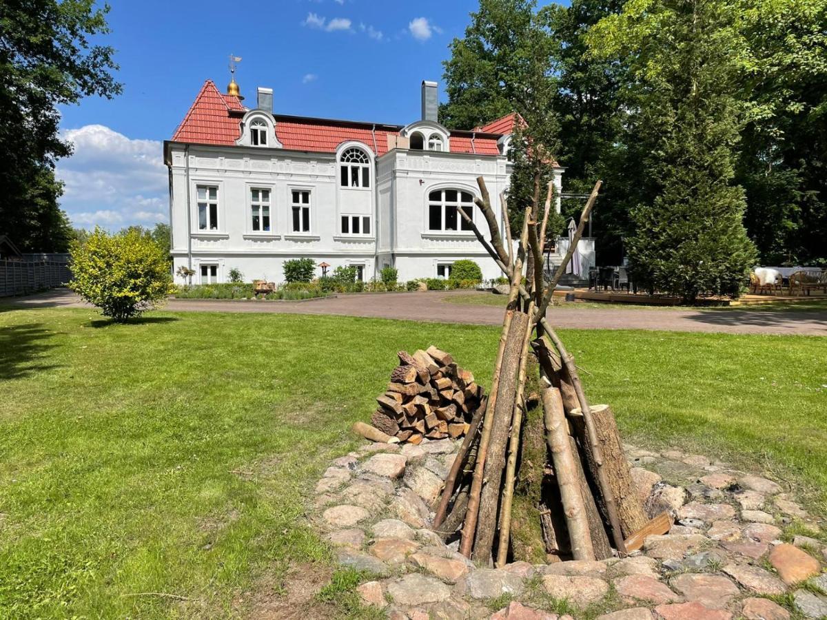 Hotel Jagdschloesschen Schwartow Boizenburg Exterior foto